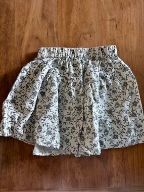 Rylee + Cru Cream Skirt with Gray Floral Print